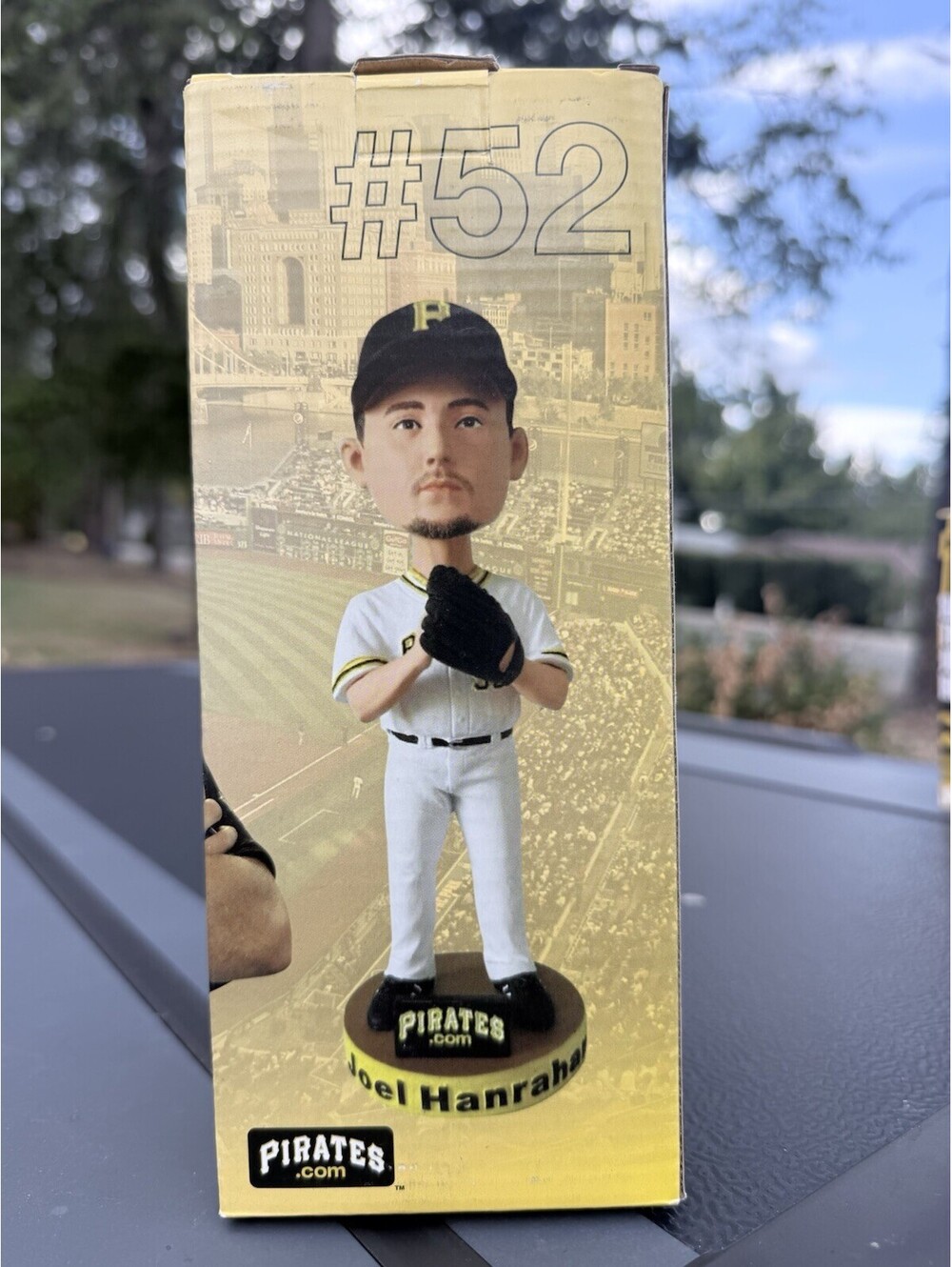 JOEL HANRAHAN Pittsburgh Pirates Baseball SGA Camo Bobblehead 2011 MLB Free Ship